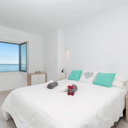 Huoneistohotelli Fidalsa Paradise Complex Torrevieja